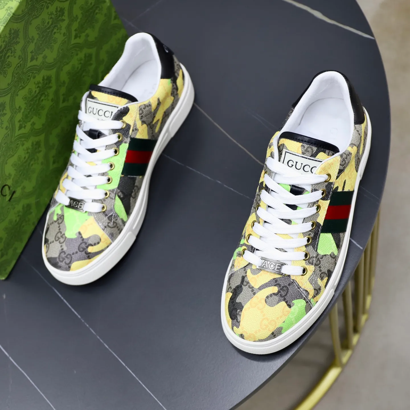 Ex-factory price: 420💰🙅‍♂️🙅‍♂️🙅‍♂️ Brand: Gucci GUCCi Standard code: 38-44 (45 customized) Grade: Same as the official website Material: Original leather splicing, comfortable and breathable sheepskin lining, original wear-resistant outsole Style category: Men's fashionable casual shoes, running, sports shoes, noble luxury brand elements, top luxury Color: actual picture color